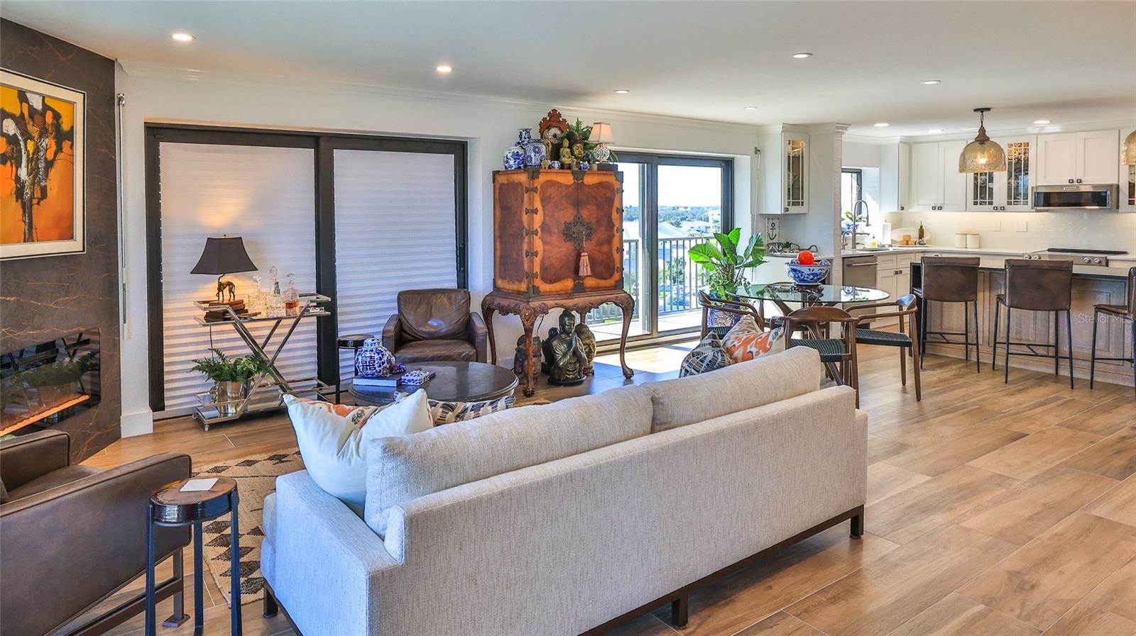 Image 14 of 75 For 501 Causeway  3070