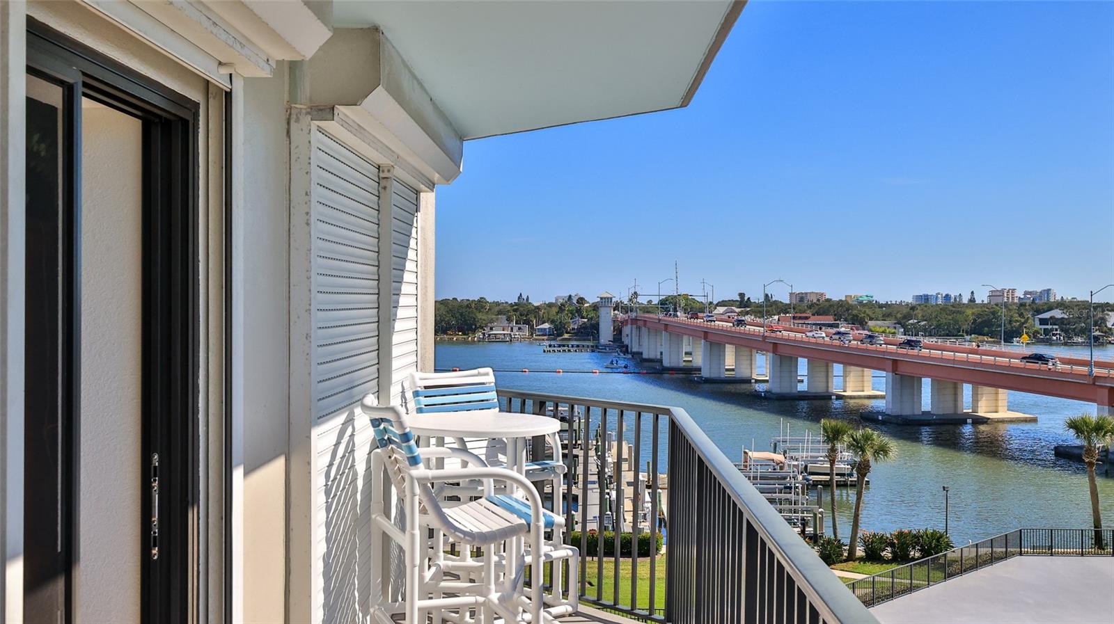 Image 48 of 75 For 501 Causeway  3070