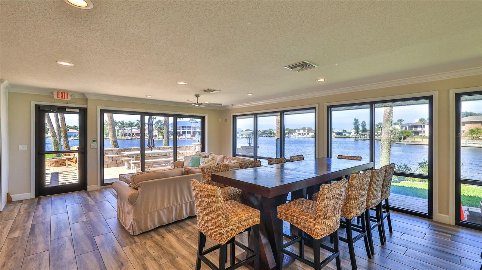 Image 53 of 75 For 501 Causeway  3070