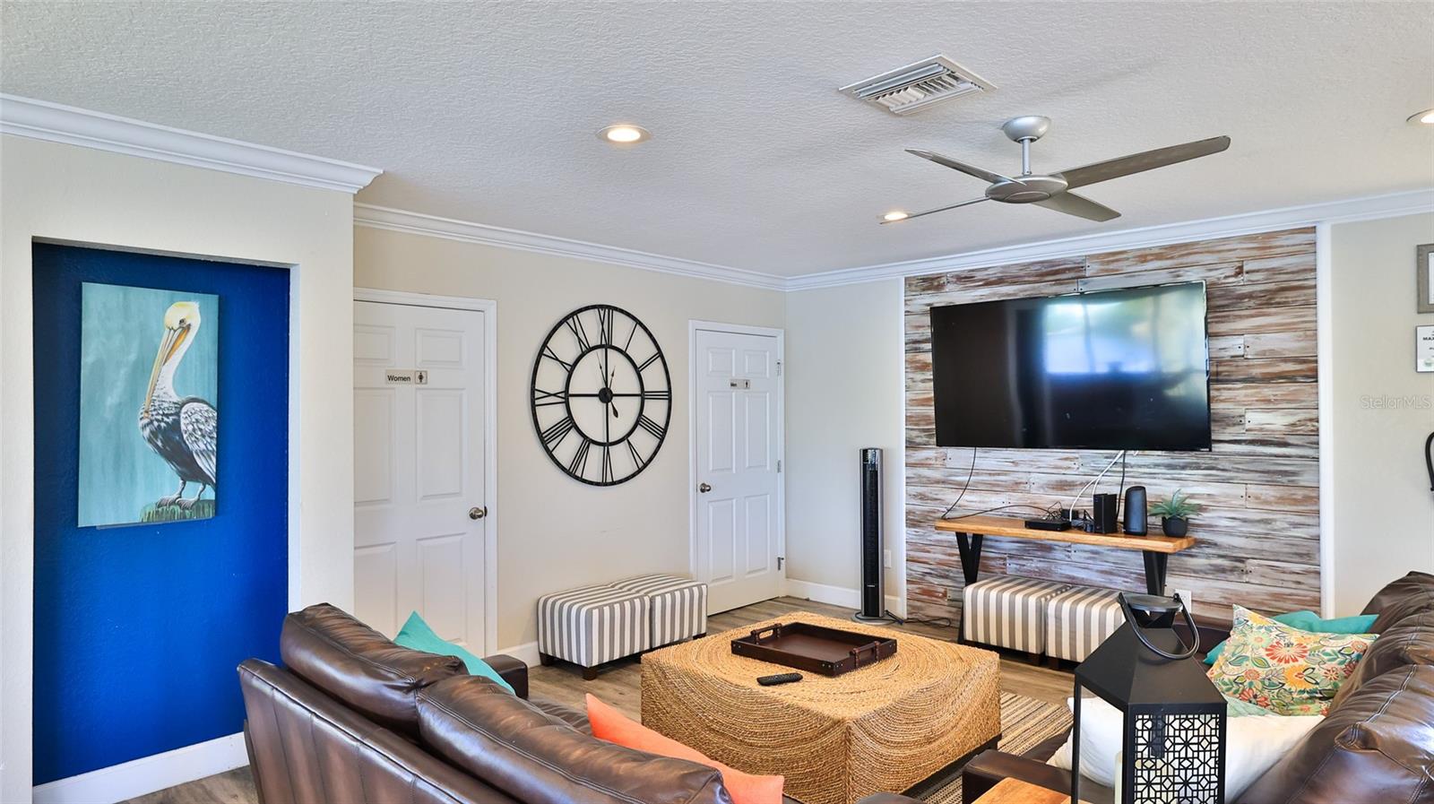 Image 55 of 75 For 501 Causeway  3070