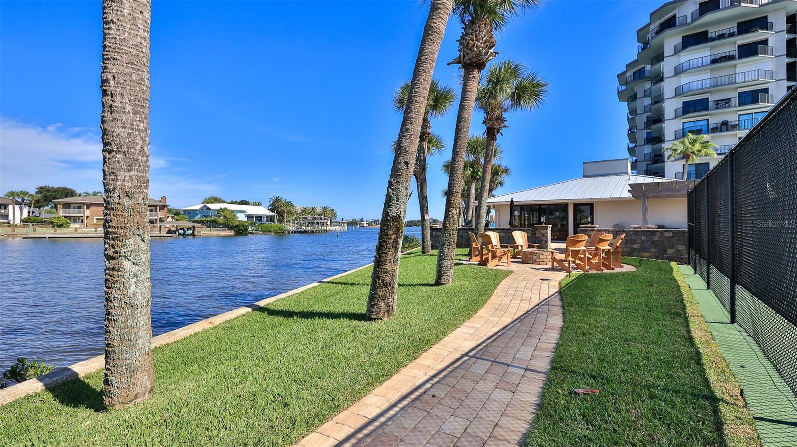 Image 61 of 75 For 501 Causeway  3070