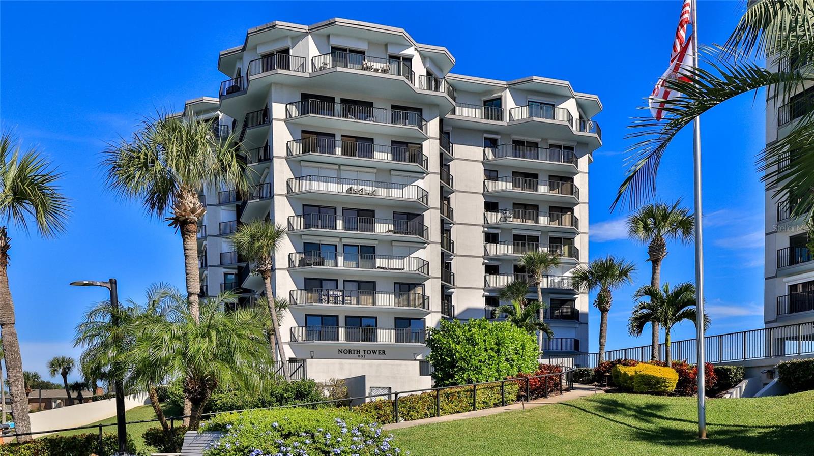 Image 67 of 75 For 501 Causeway  3070