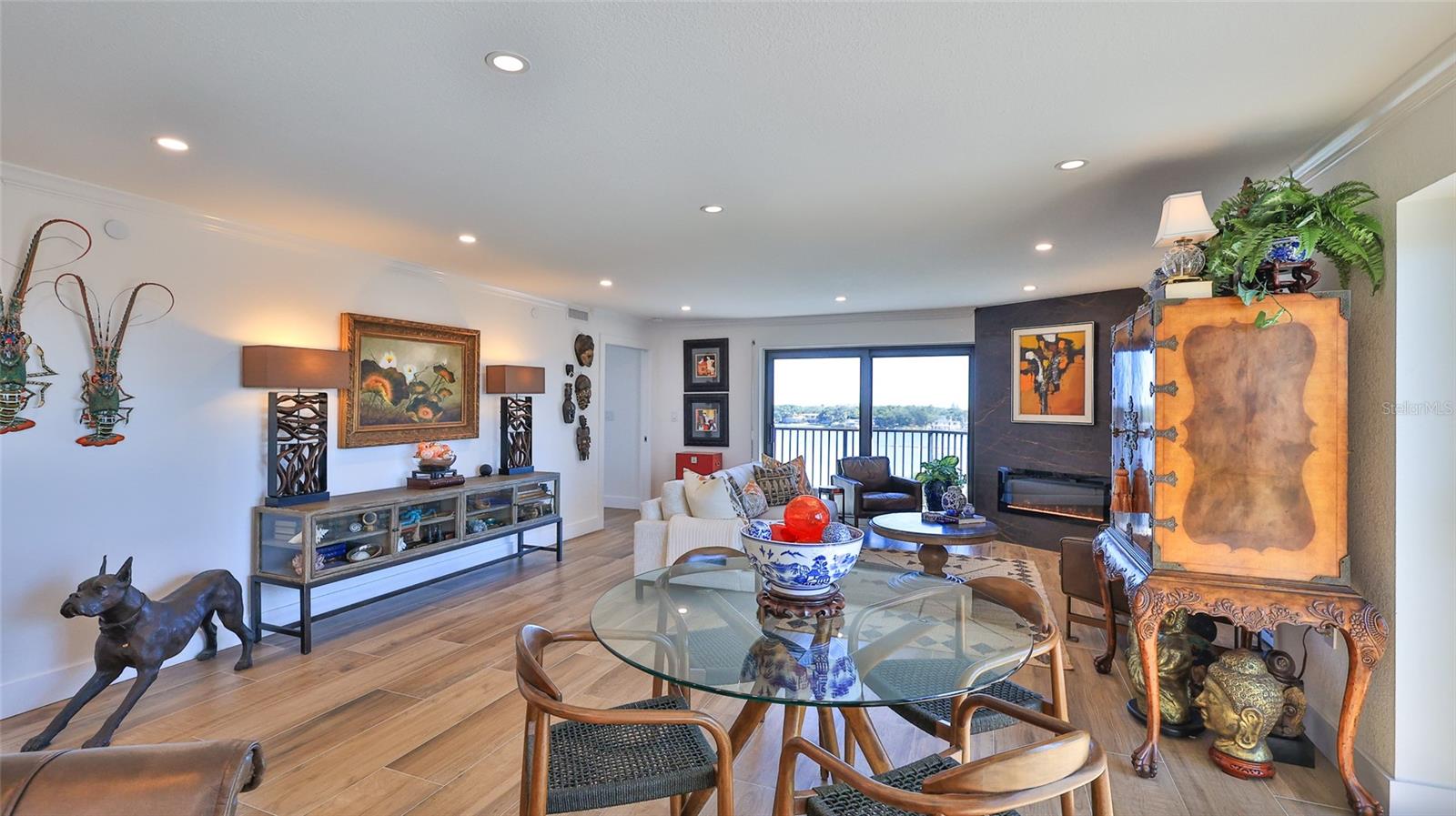 Image 9 of 75 For 501 Causeway  3070