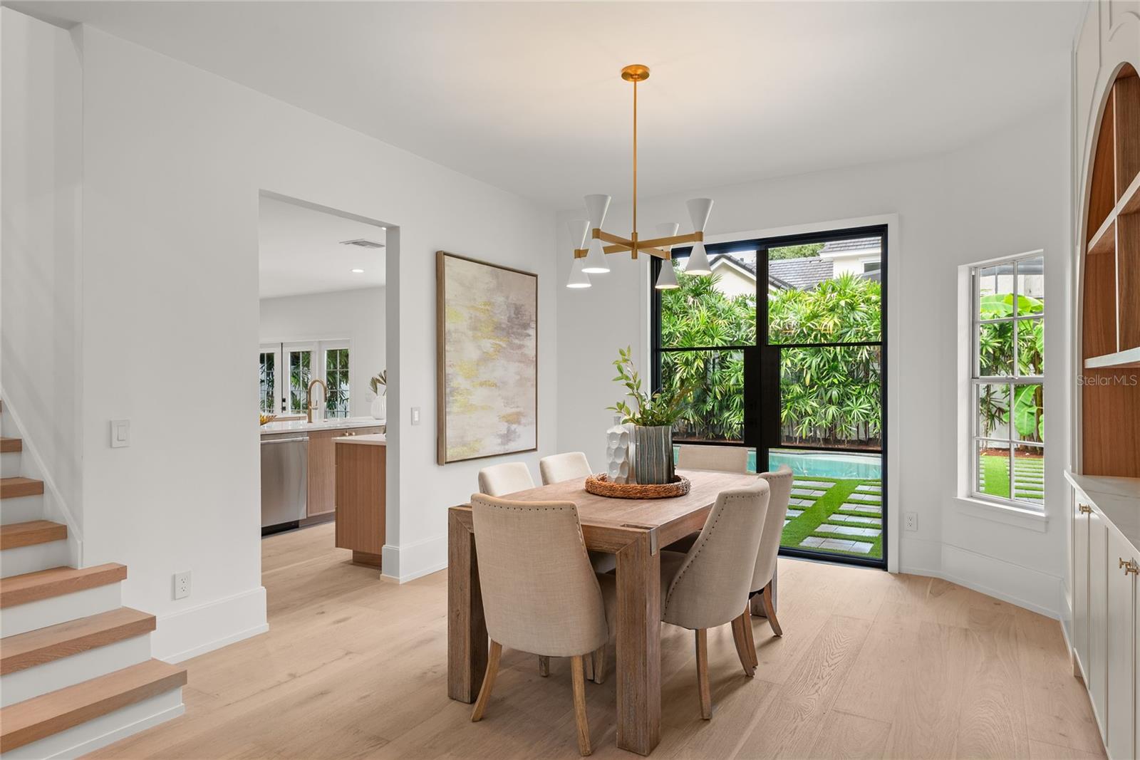 Image 12 of 64 For 1885 Temple Drive