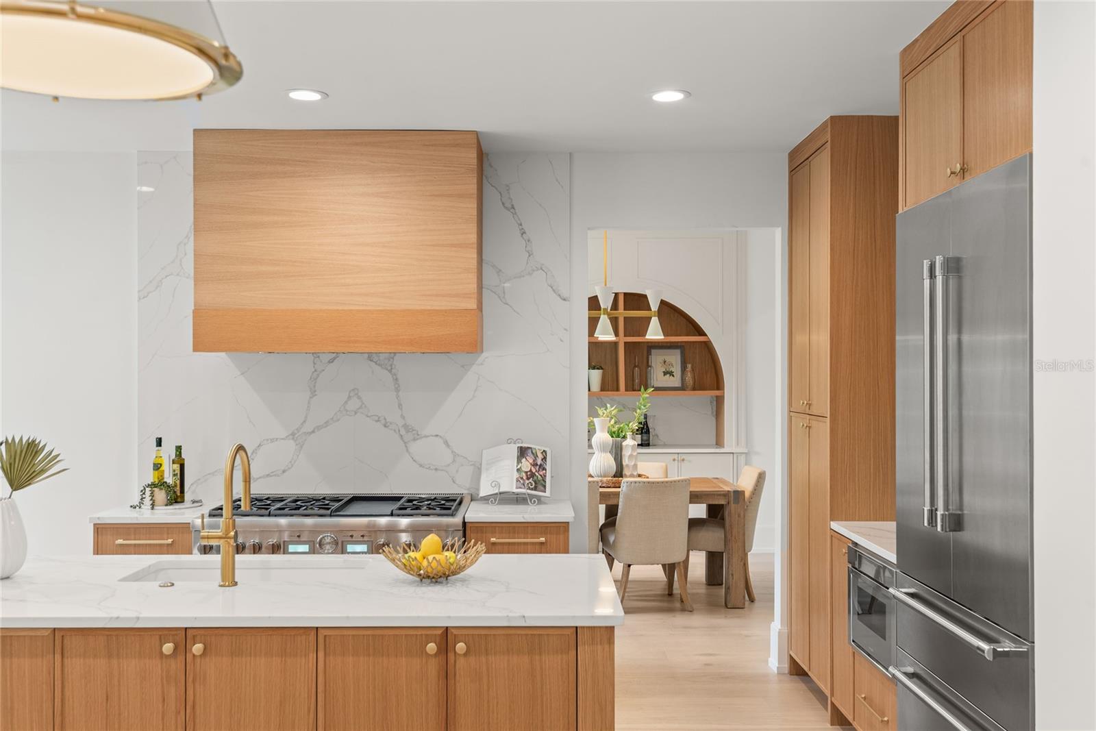 Image 16 of 64 For 1885 Temple Drive