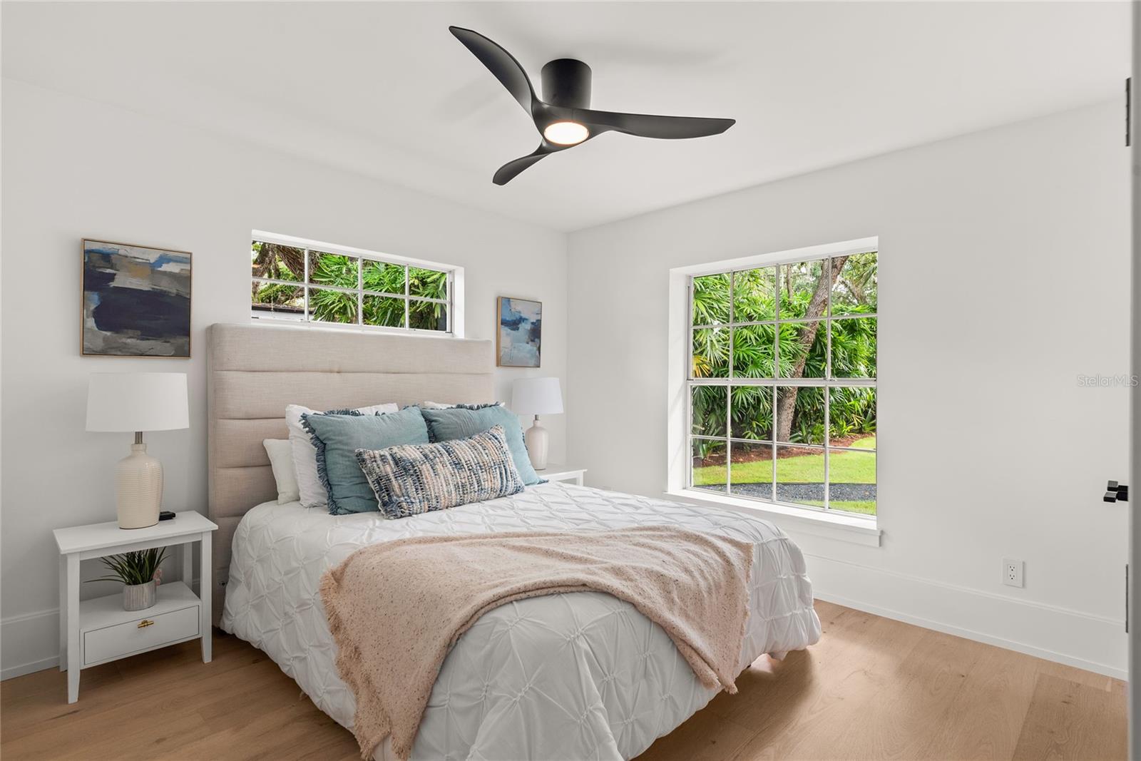 Image 35 of 64 For 1885 Temple Drive