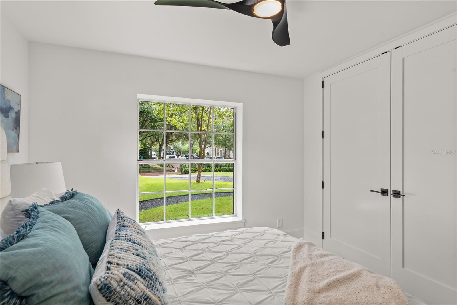 Image 36 of 64 For 1885 Temple Drive