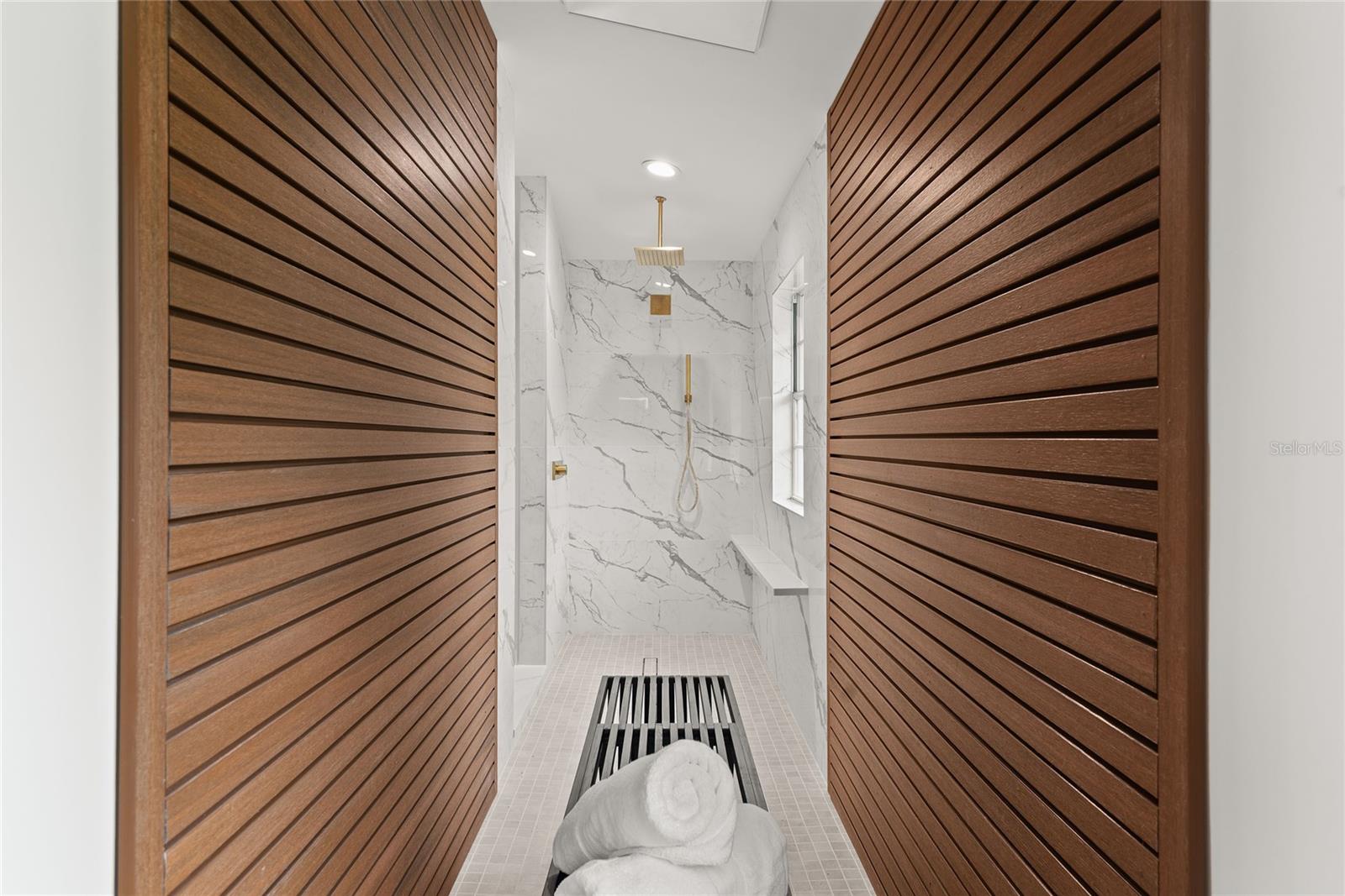 Image 46 of 64 For 1885 Temple Drive