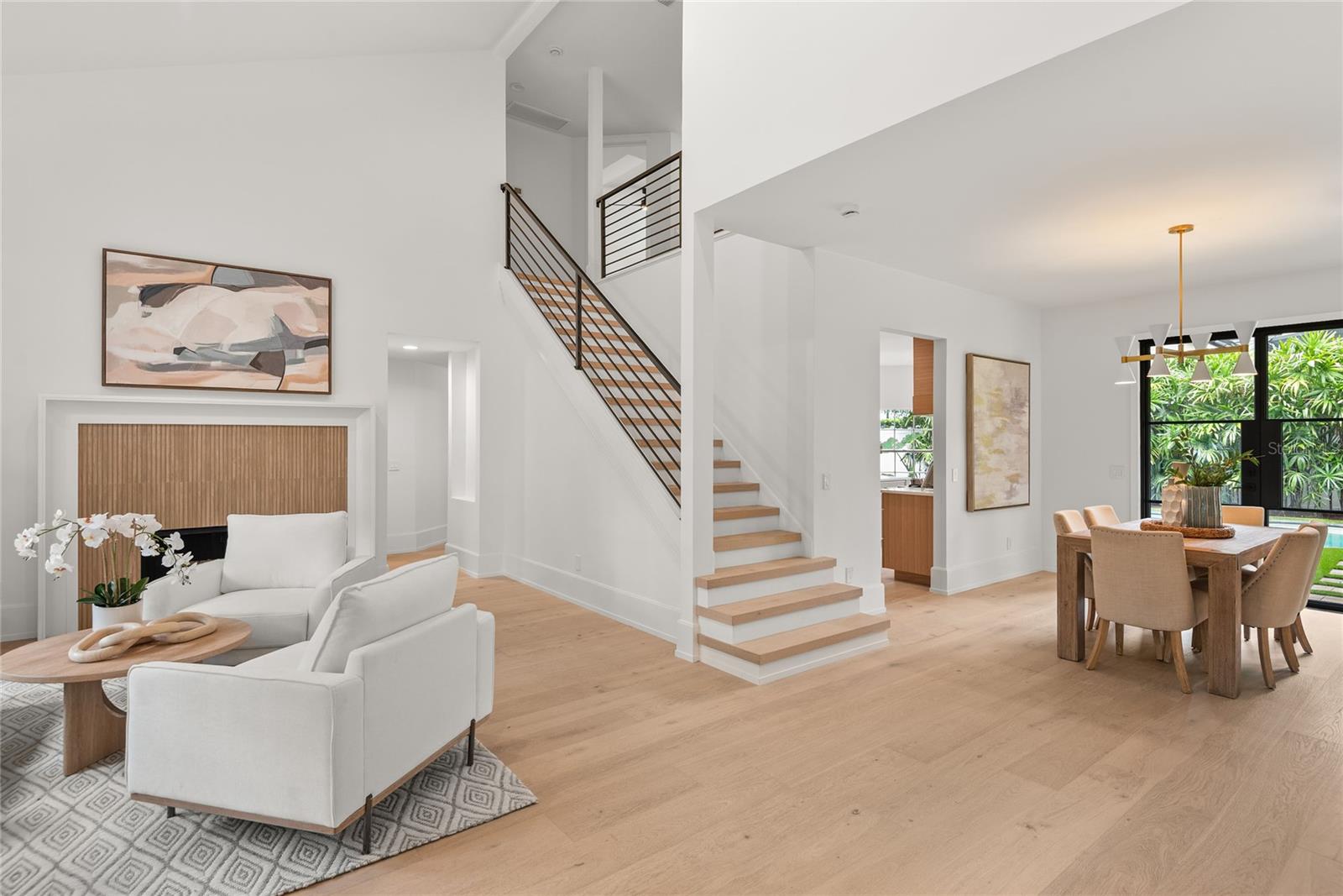 Image 8 of 64 For 1885 Temple Drive