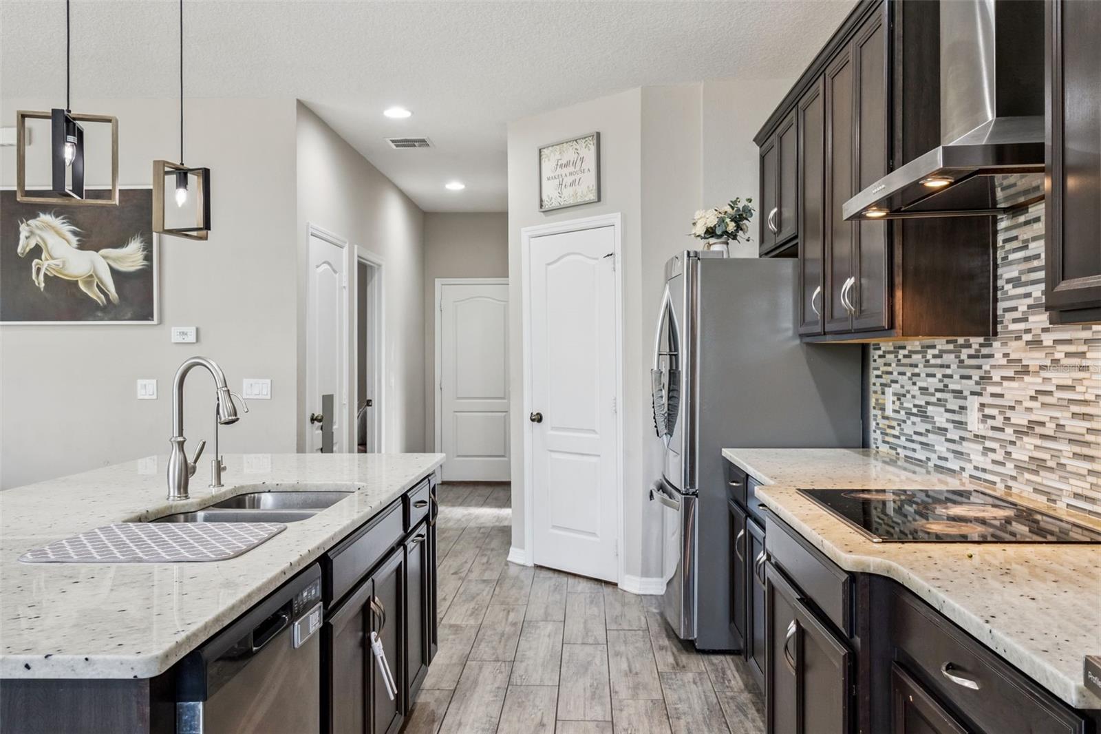 Image 12 of 58 For 1457 Paget Cove