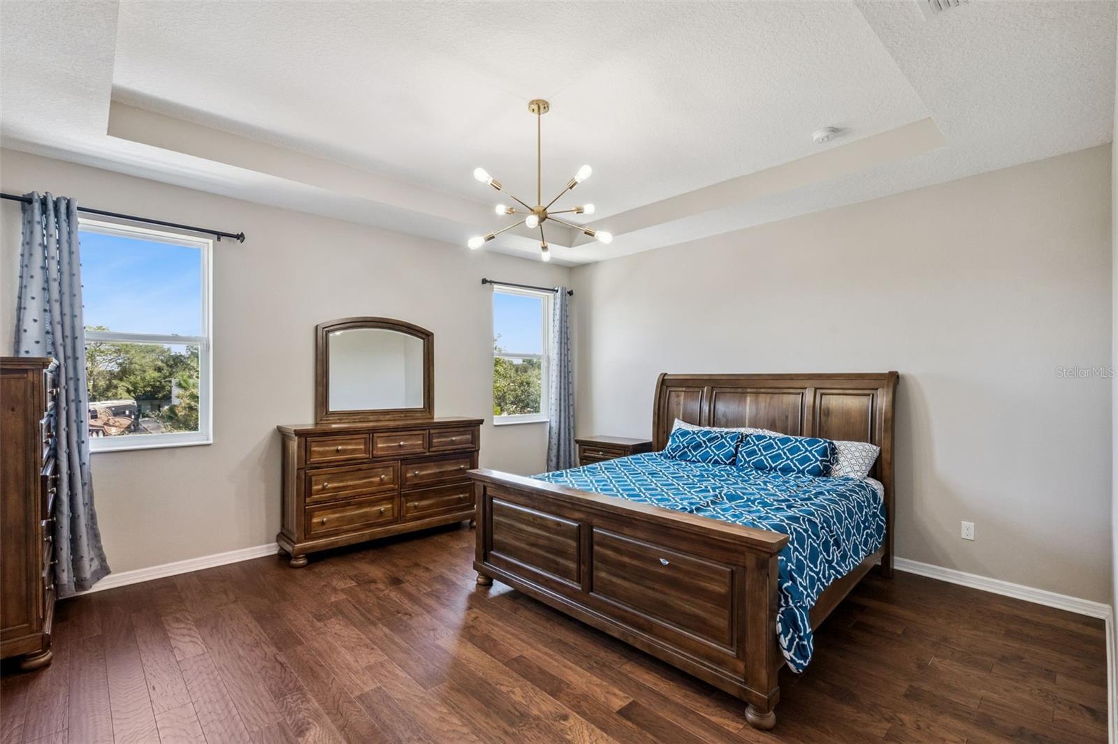 Image 23 of 58 For 1457 Paget Cove