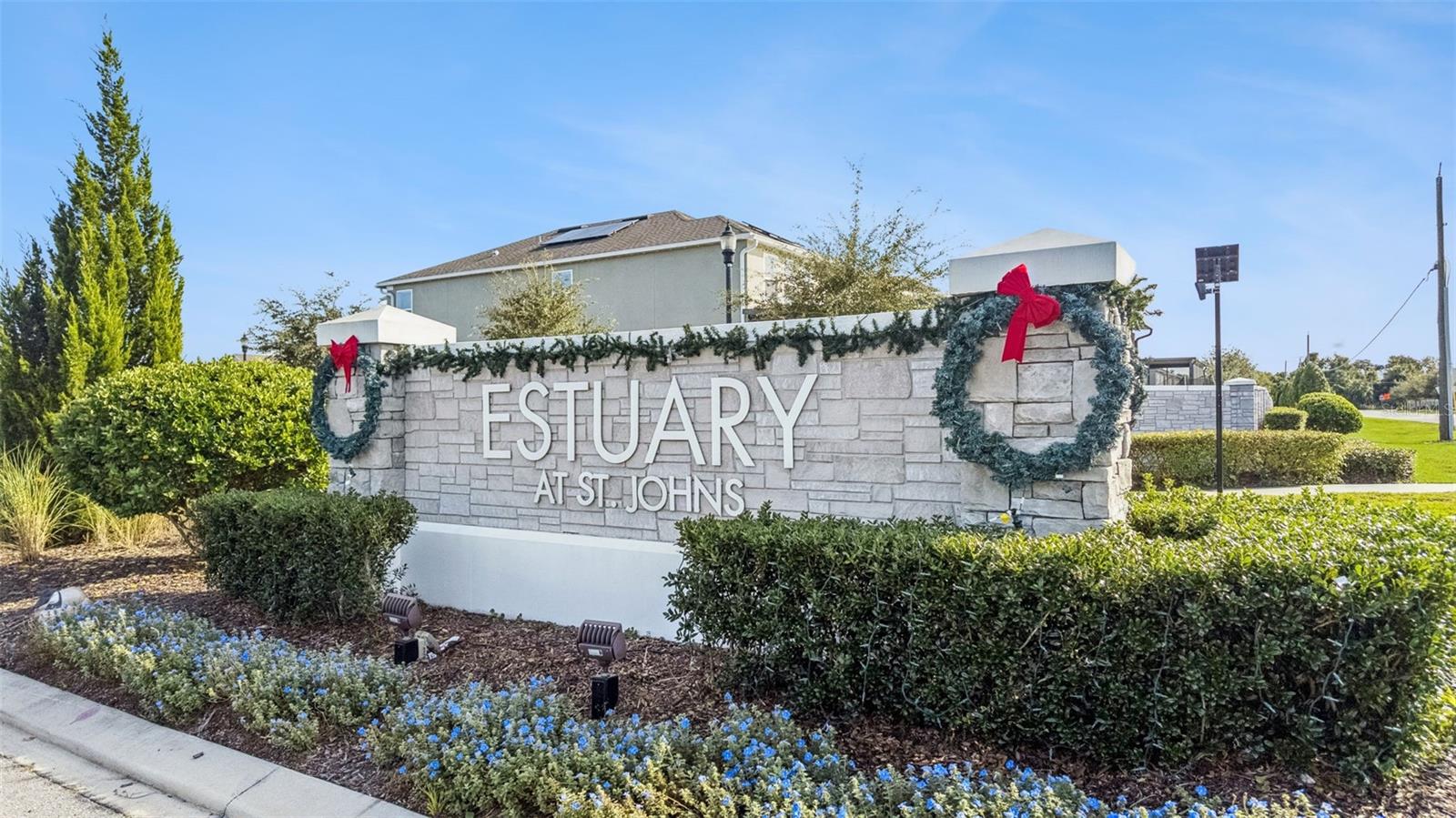 Image 57 of 58 For 1457 Paget Cove