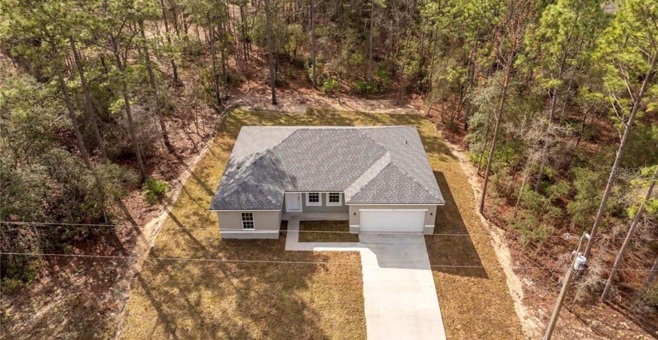 Listing photo id 42 for 3812 Eunice Drive