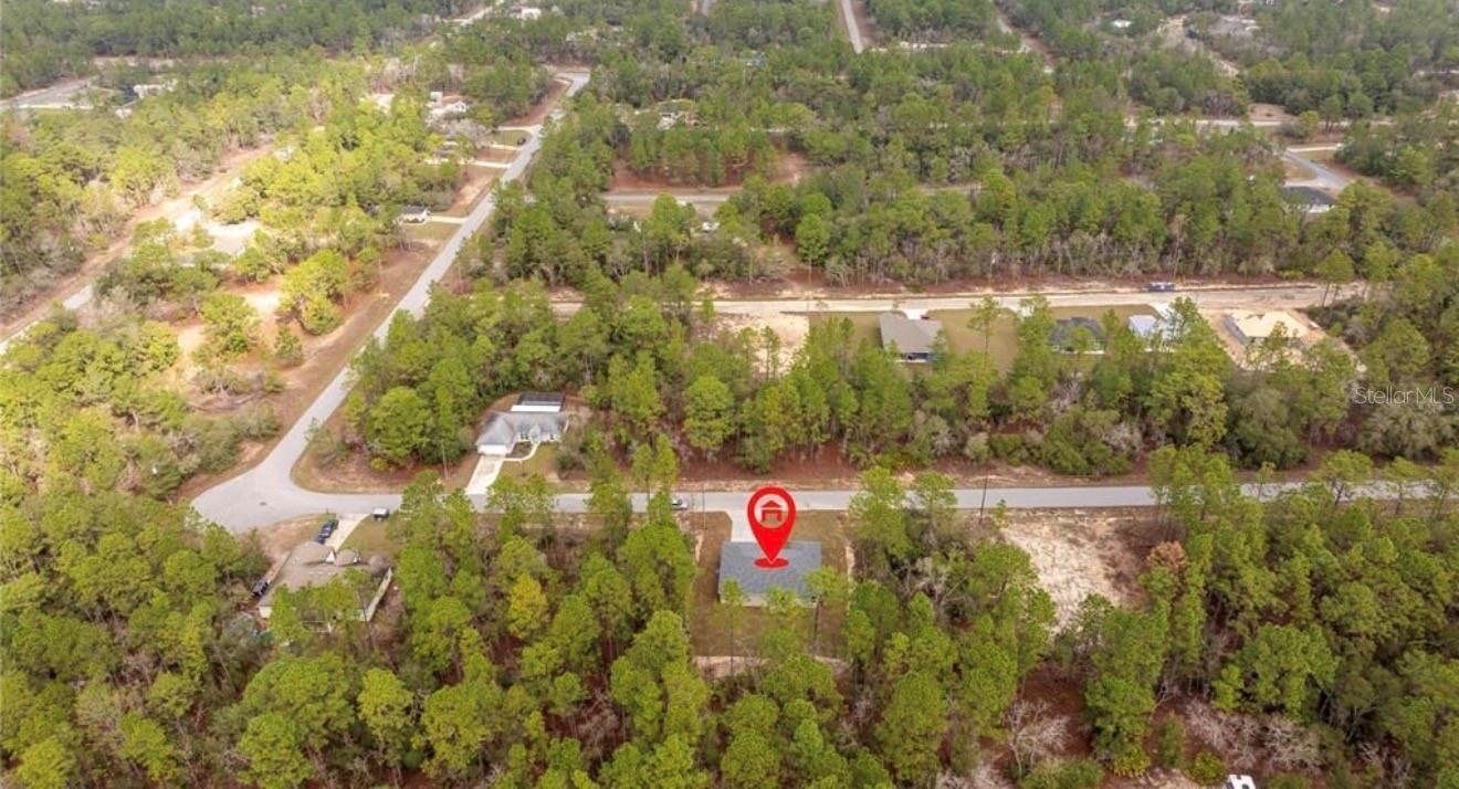 Listing photo id 44 for 3812 Eunice Drive