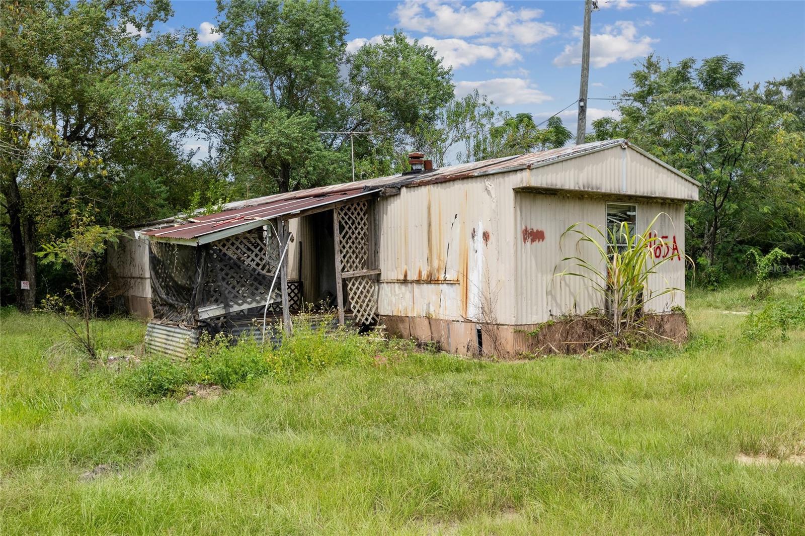 Image 32 of 54 For 465 Hazzard Lane