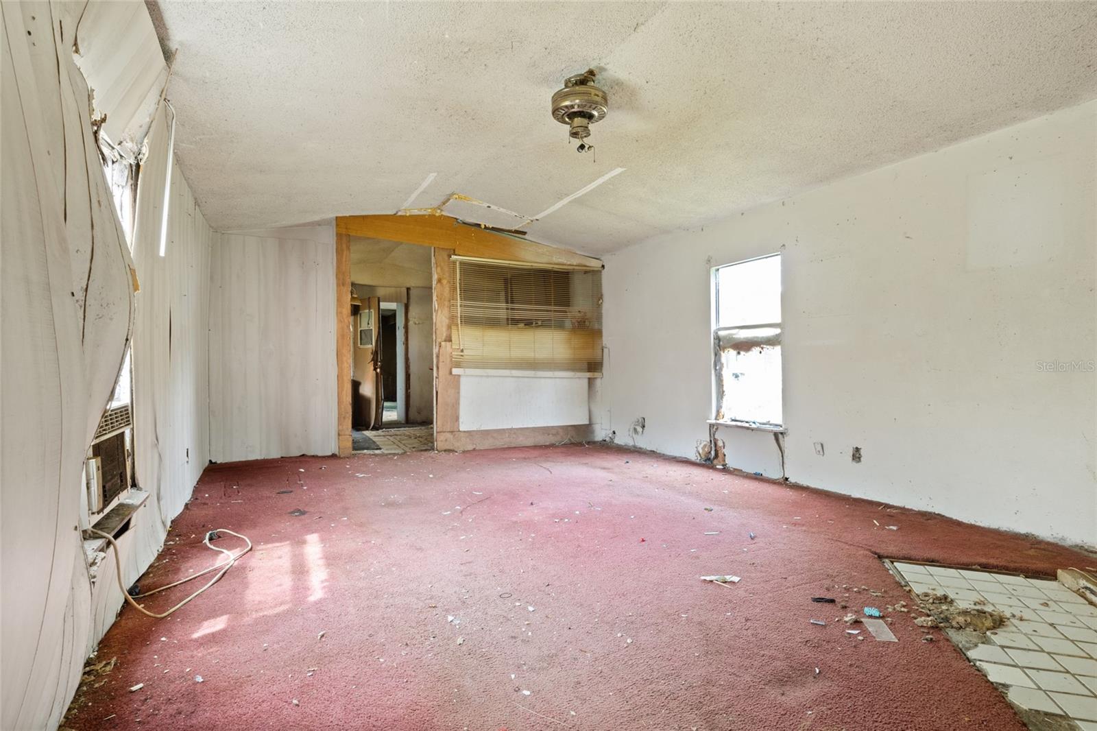 Image 34 of 54 For 465 Hazzard Lane