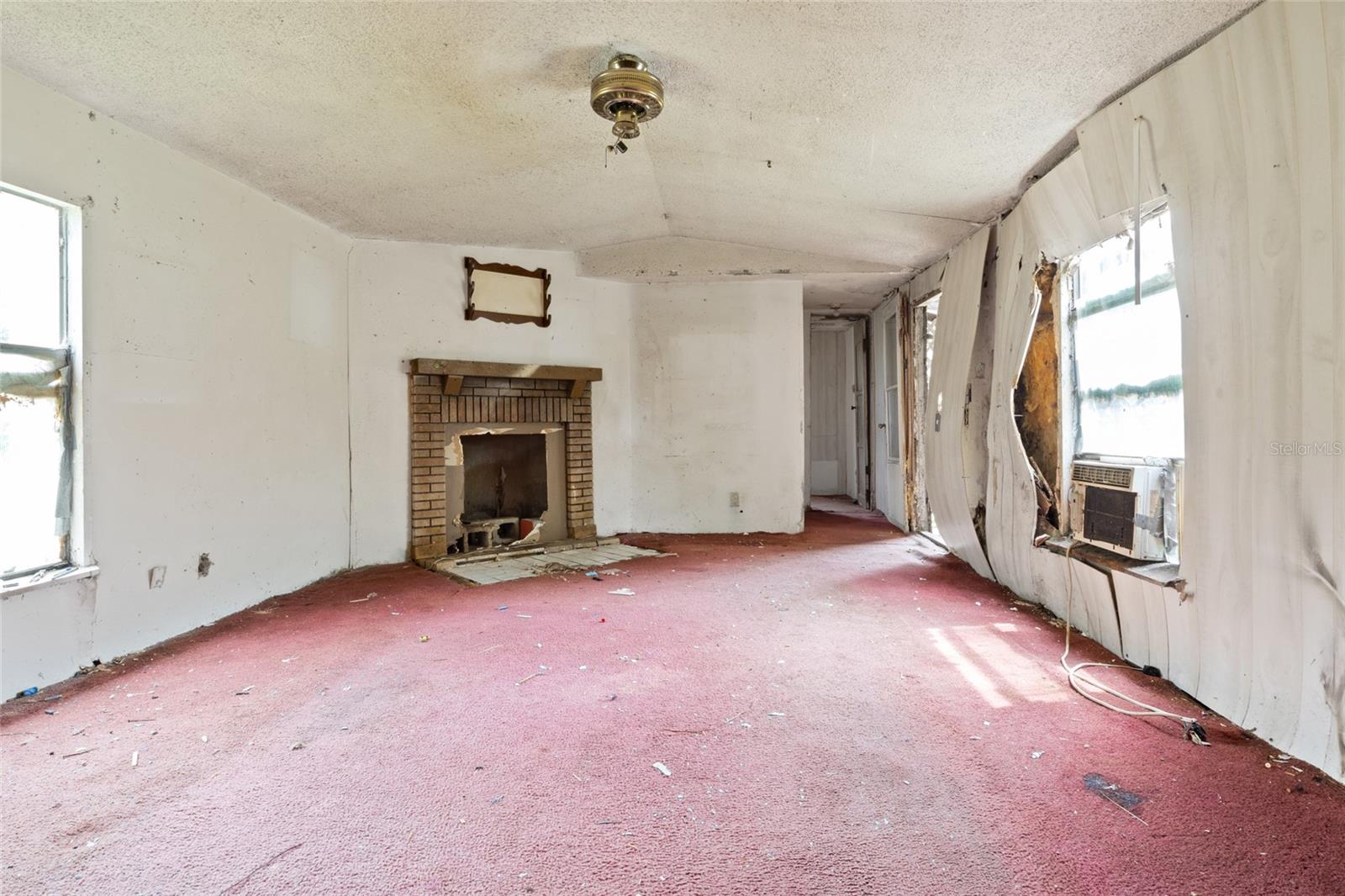 Image 35 of 54 For 465 Hazzard Lane