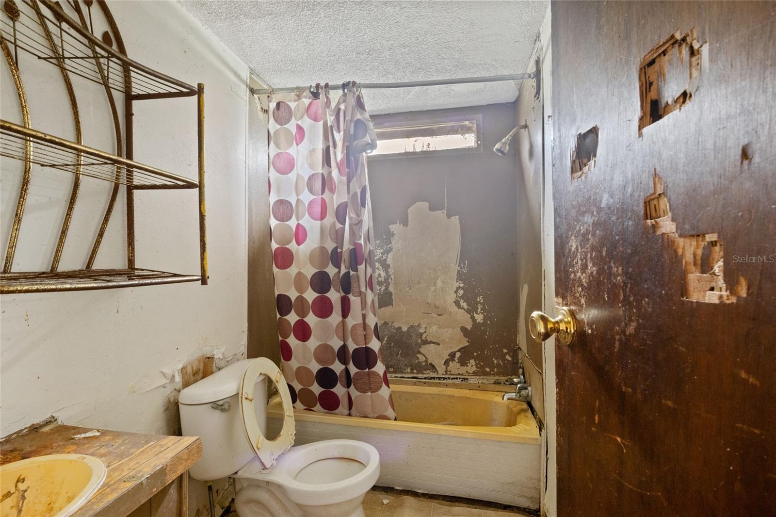 Image 36 of 54 For 465 Hazzard Lane