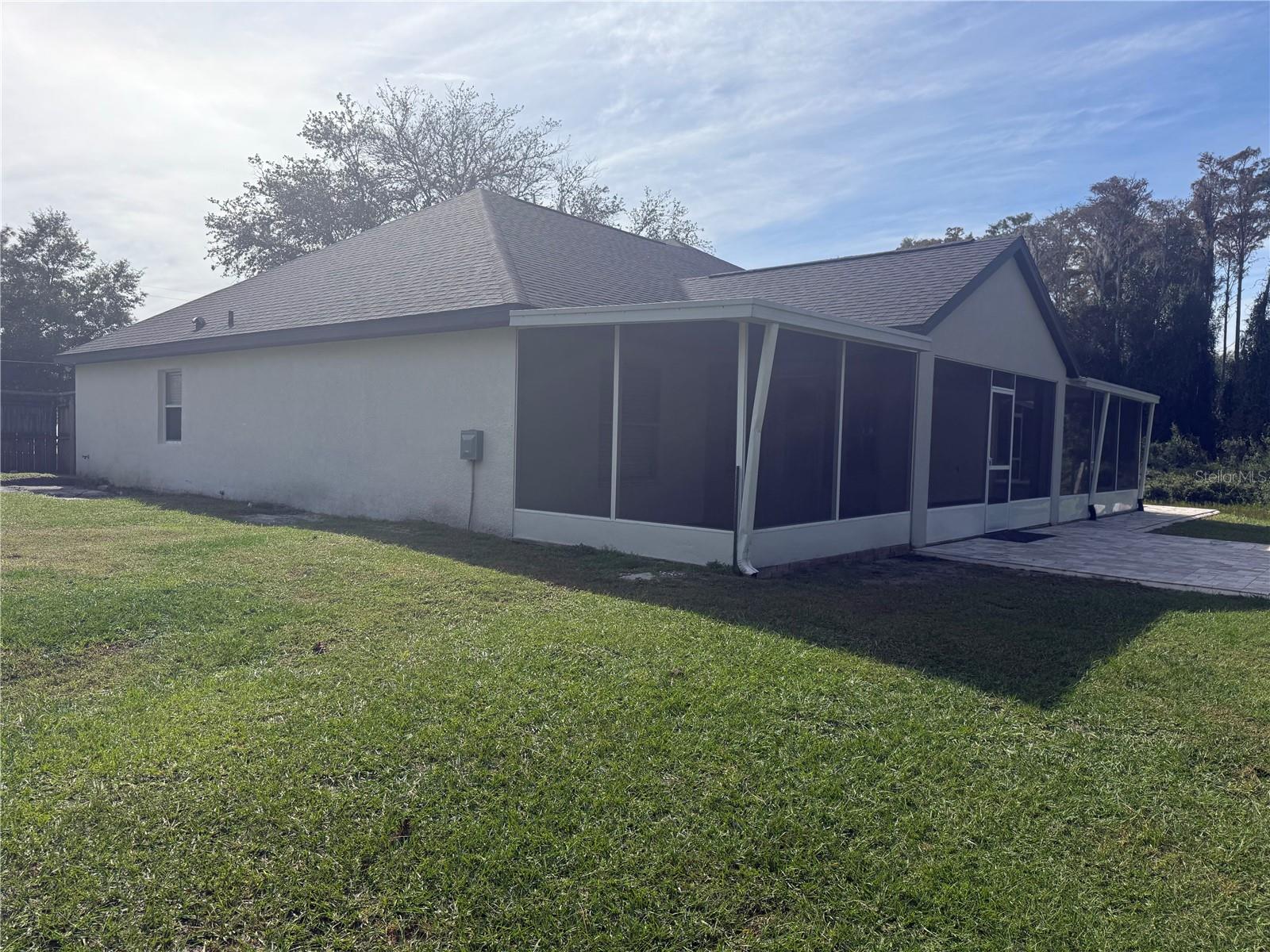 Image 12 of 47 For 19509 Sheldon Street