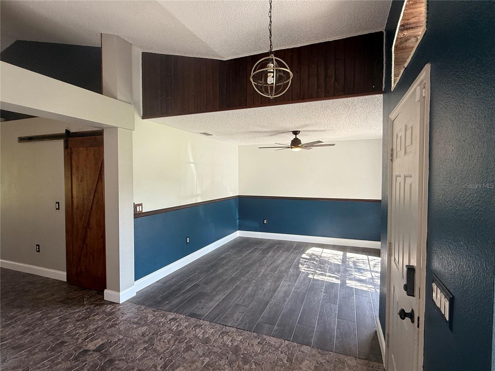 Image 14 of 47 For 19509 Sheldon Street