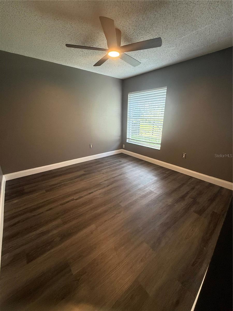 Image 28 of 47 For 19509 Sheldon Street