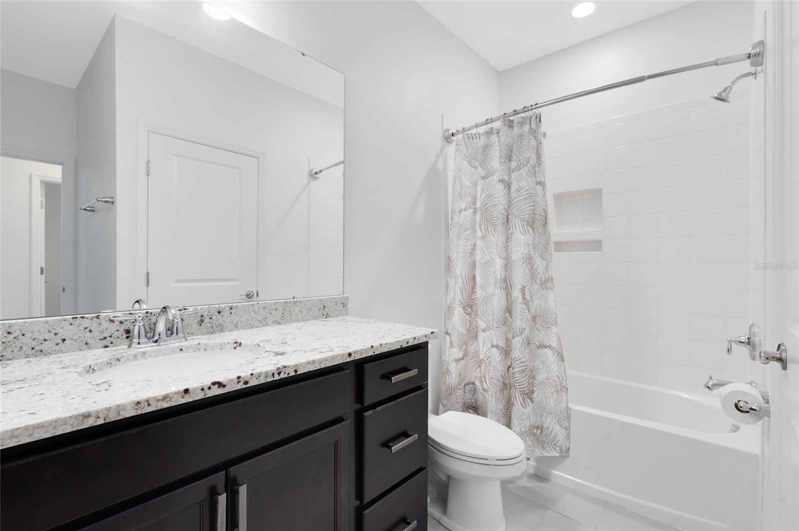 Image 13 of 34 For 13444 Stoddart Avenue