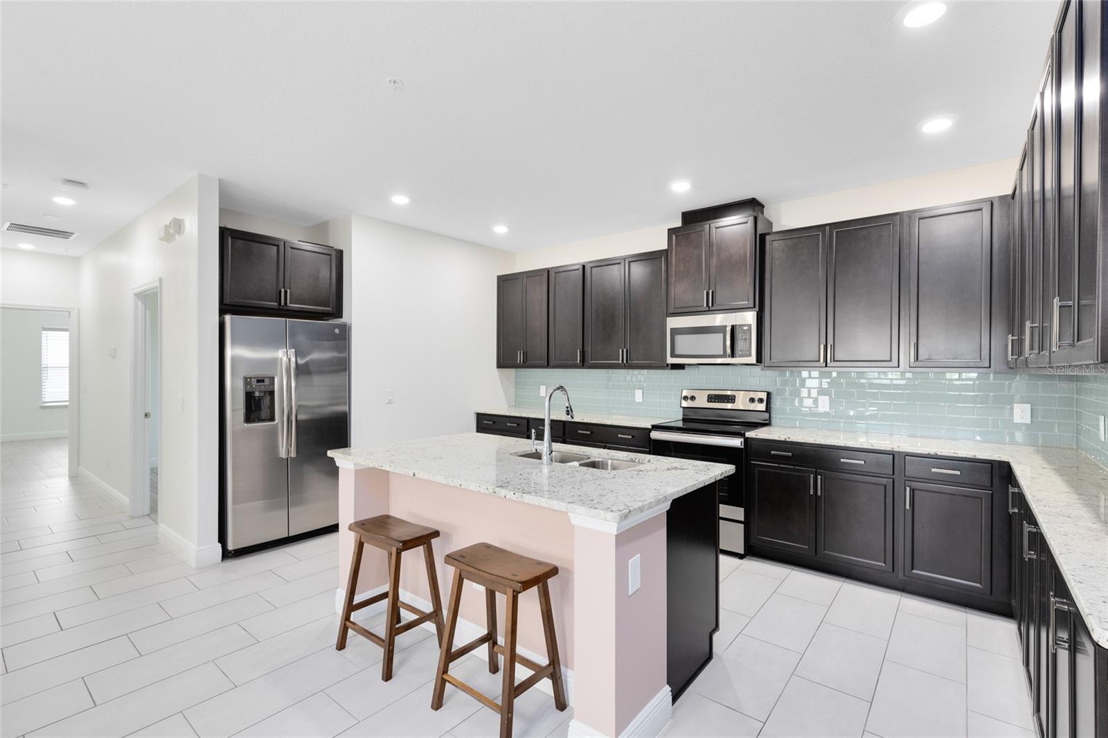 Image 3 of 34 For 13444 Stoddart Avenue