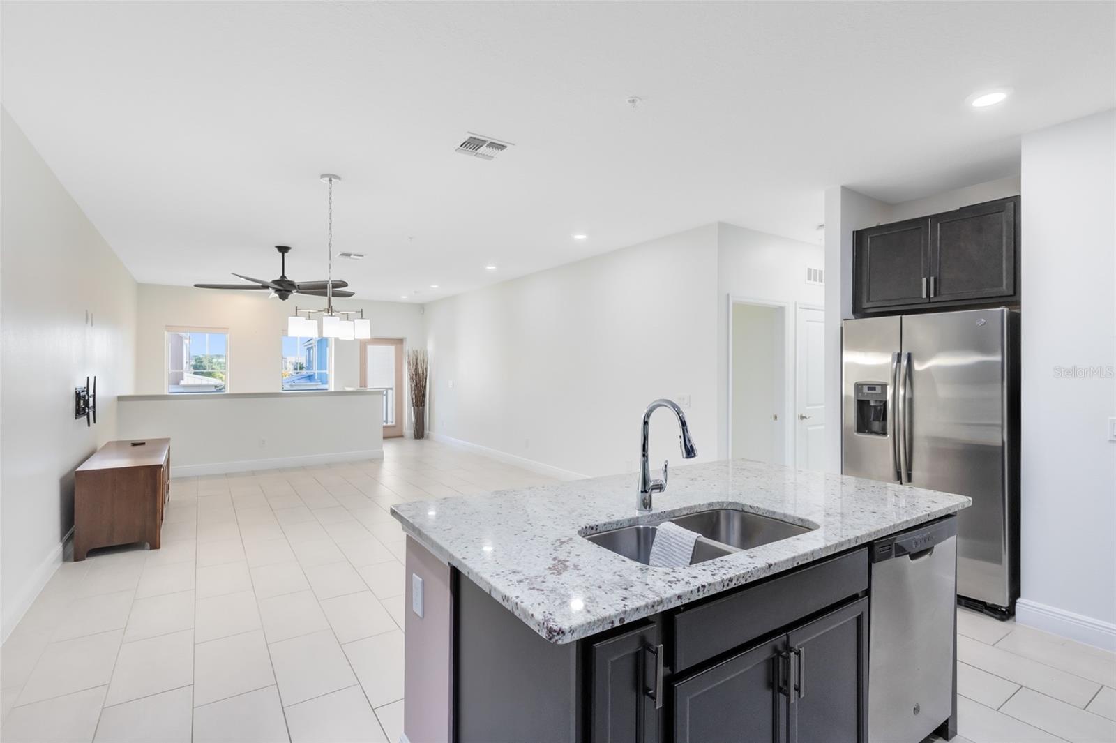 Image 6 of 34 For 13444 Stoddart Avenue