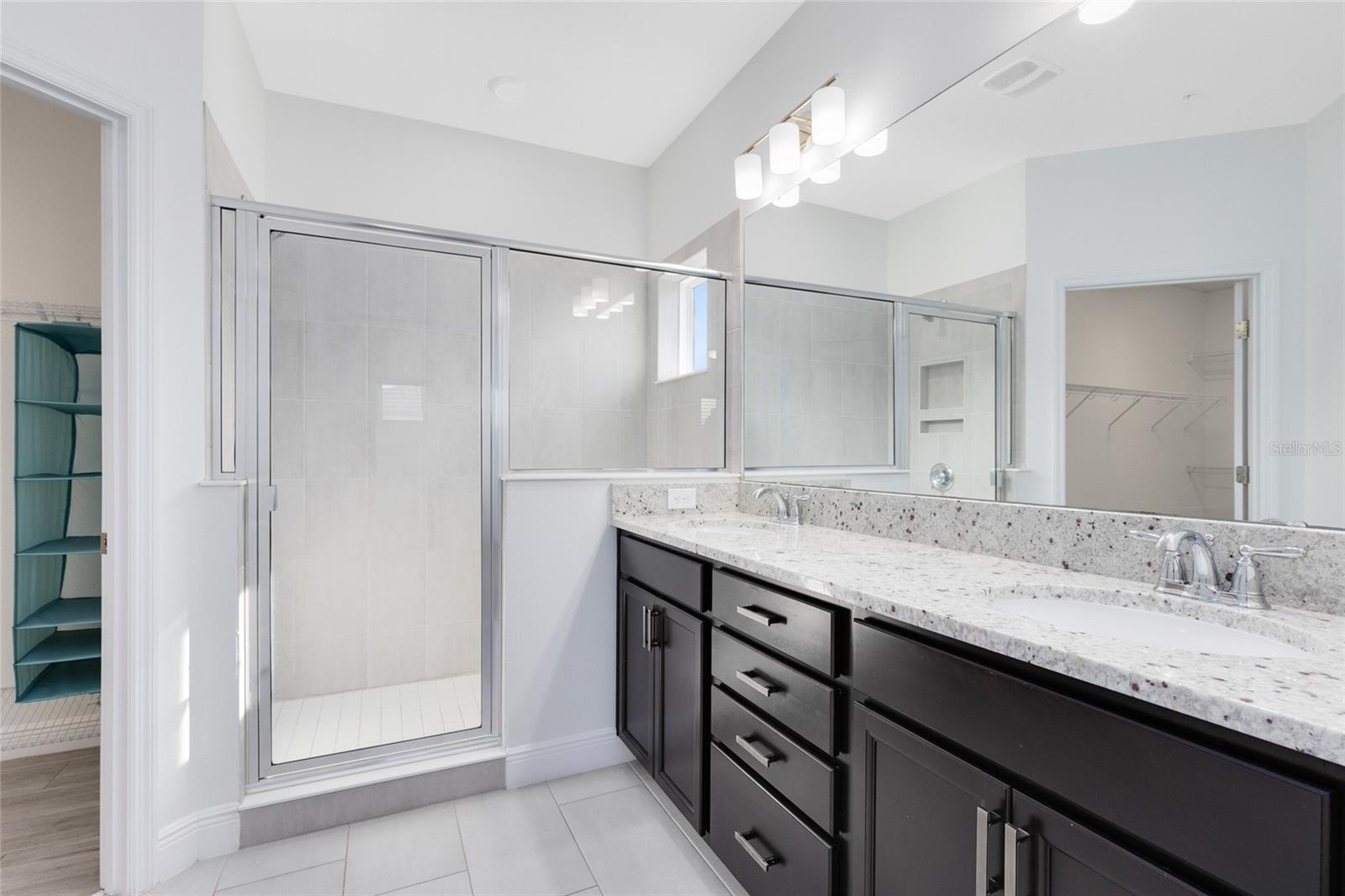 Image 9 of 34 For 13444 Stoddart Avenue