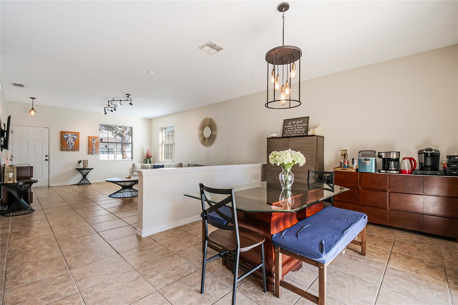 Image 11 of 44 For 3650 Creswick Circle