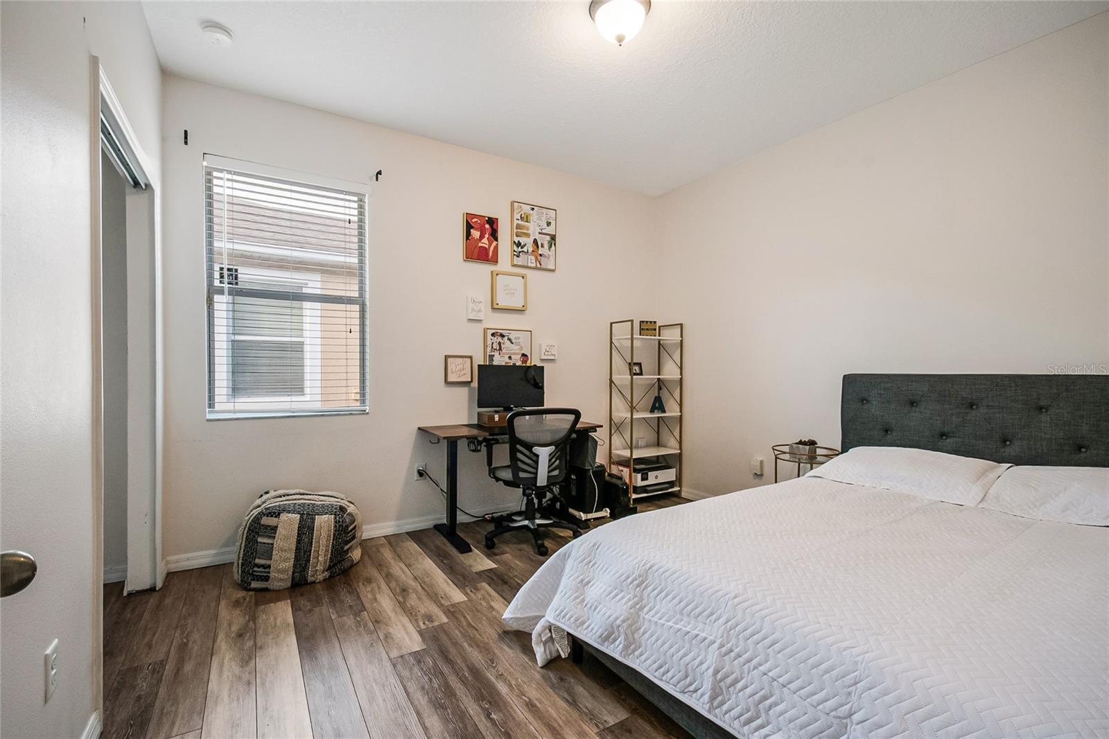 Image 20 of 44 For 3650 Creswick Circle