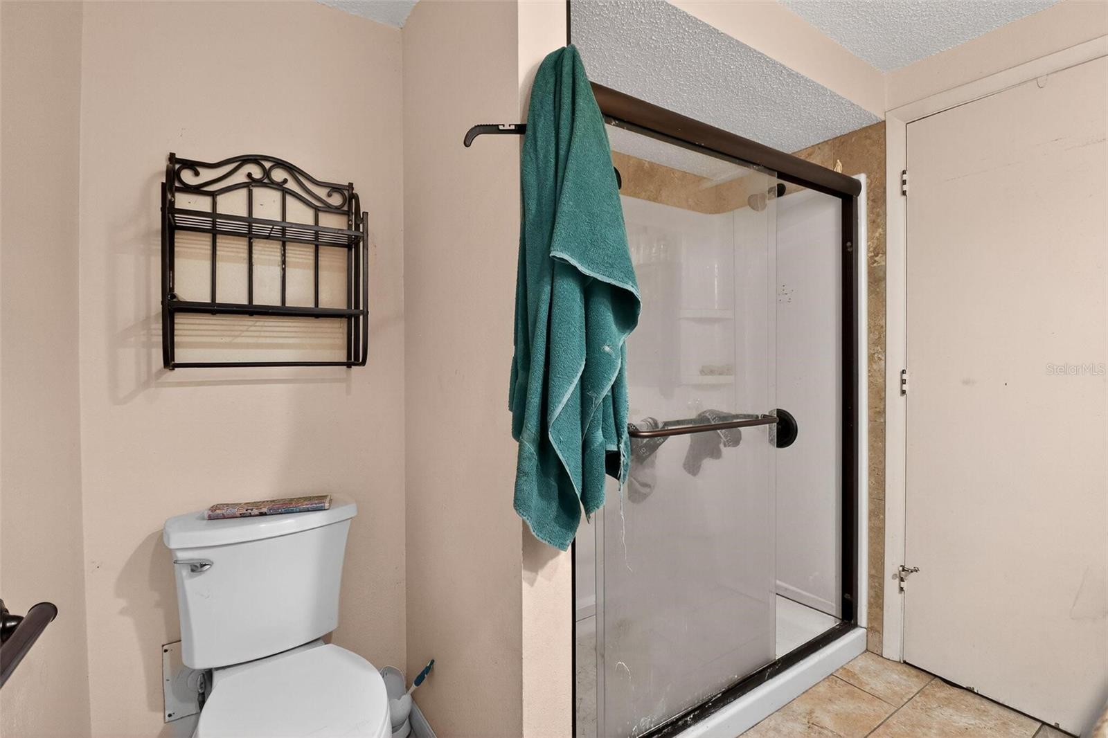 Image 16 of 21 For 1467 Sheehan Boulevard