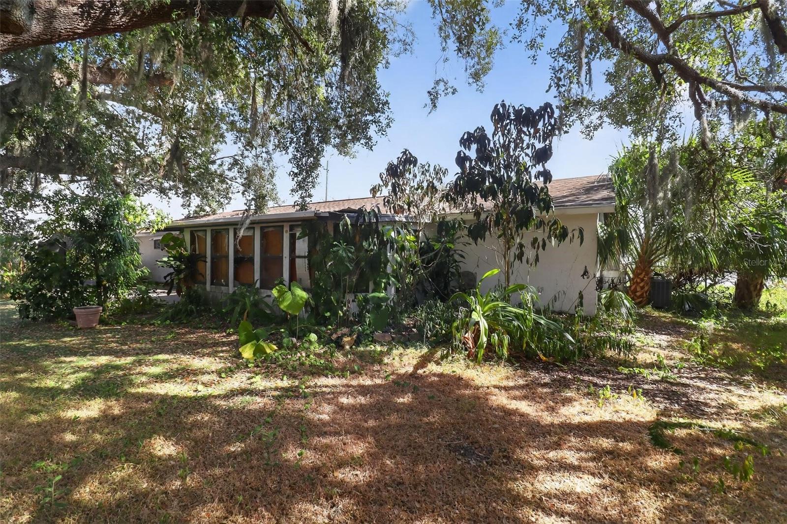 Image 3 of 21 For 1467 Sheehan Boulevard