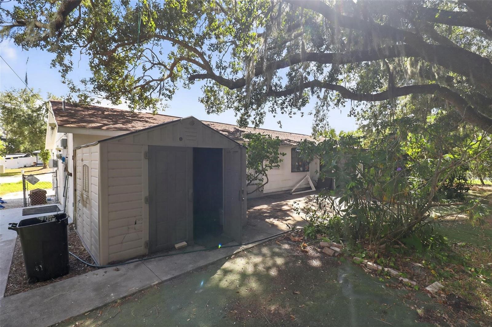 Image 5 of 21 For 1467 Sheehan Boulevard