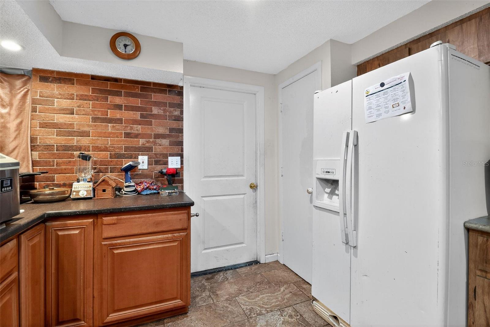 Image 7 of 21 For 1467 Sheehan Boulevard