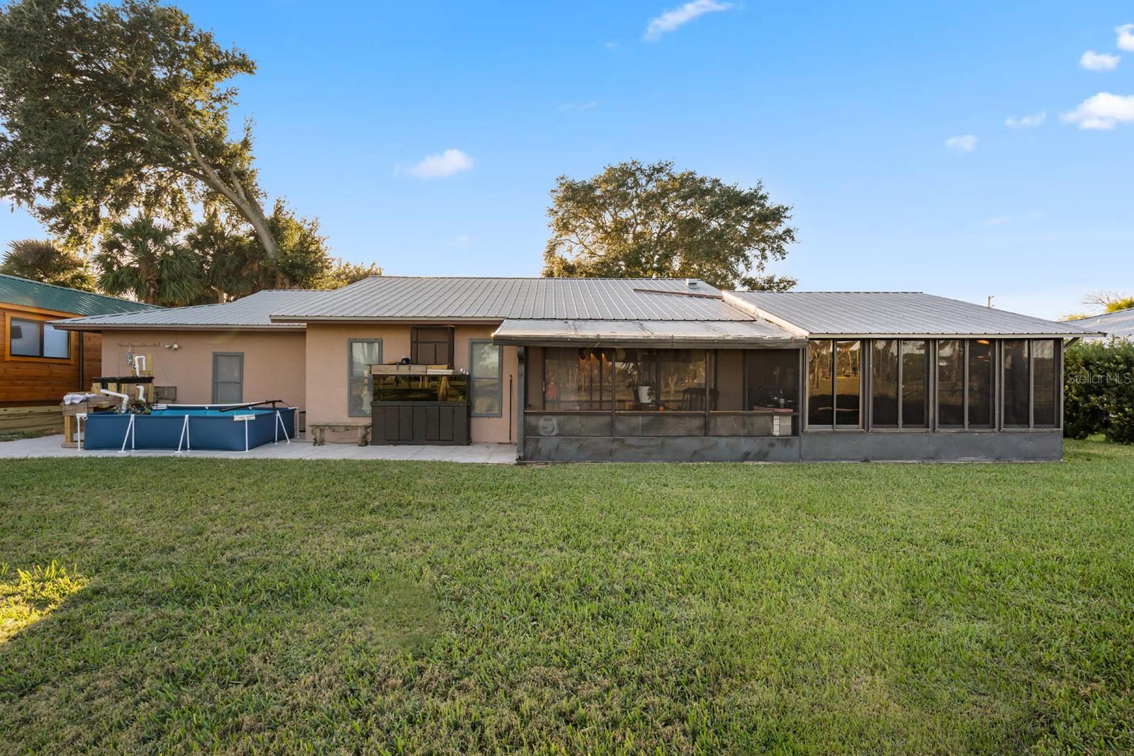 Image 23 of 43 For 715 Fairway Drive