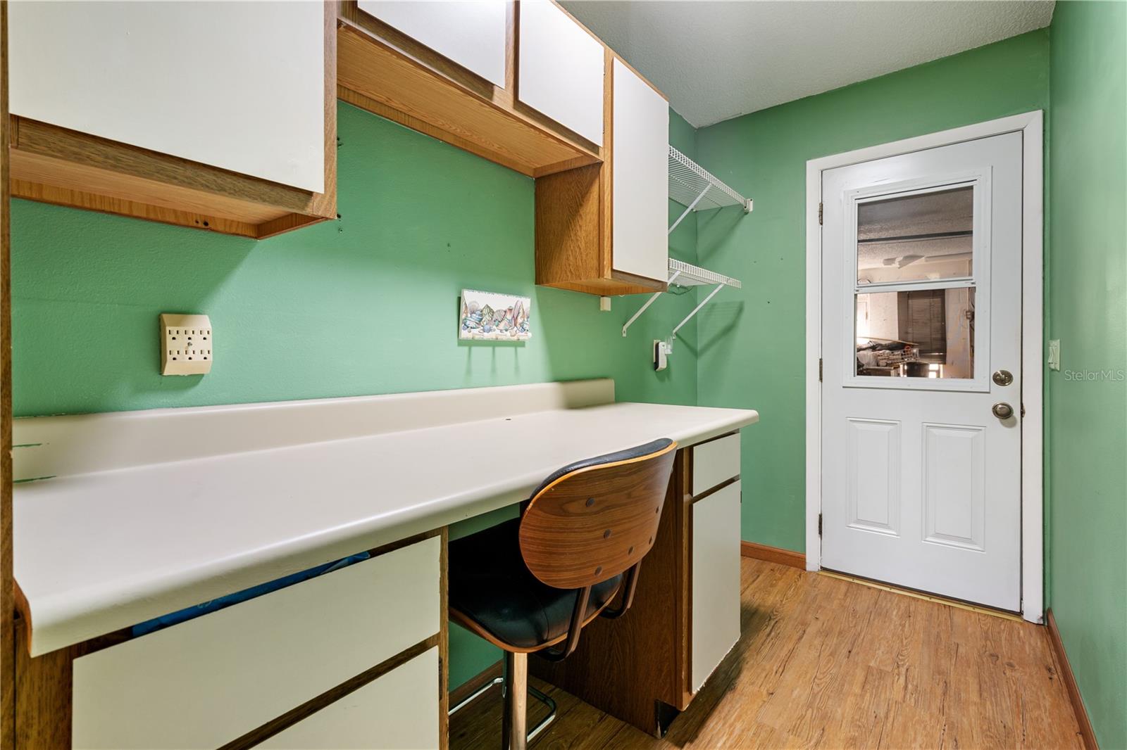 Image 33 of 43 For 715 Fairway Drive