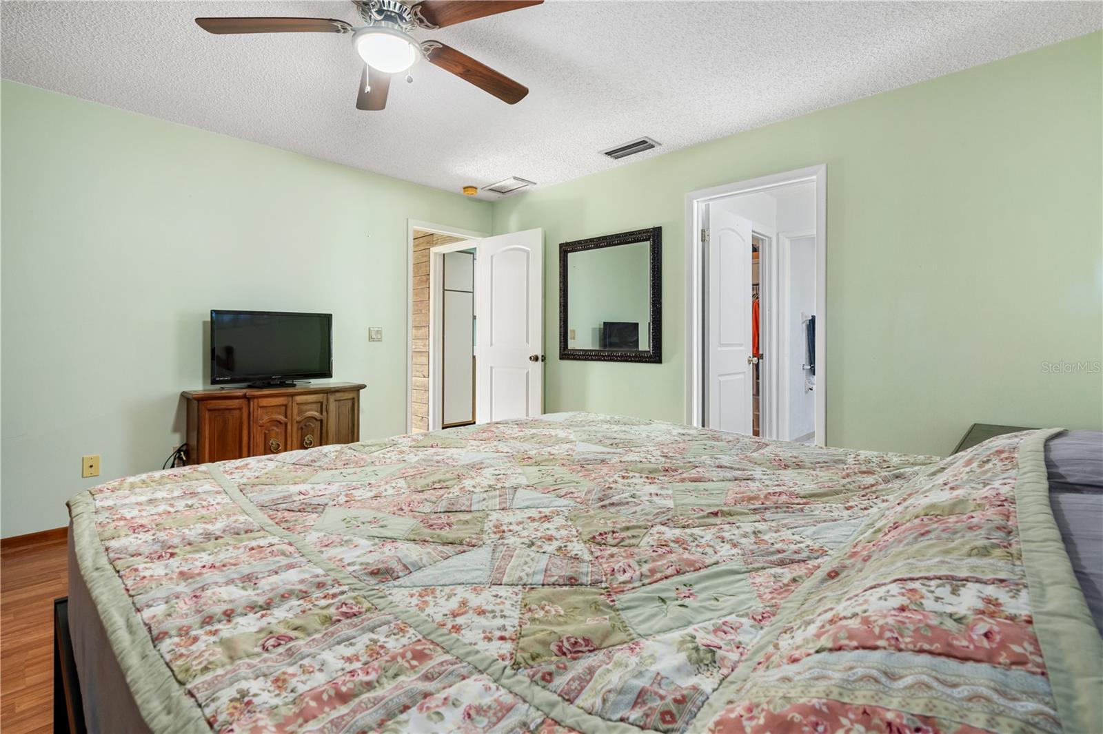 Image 35 of 43 For 715 Fairway Drive