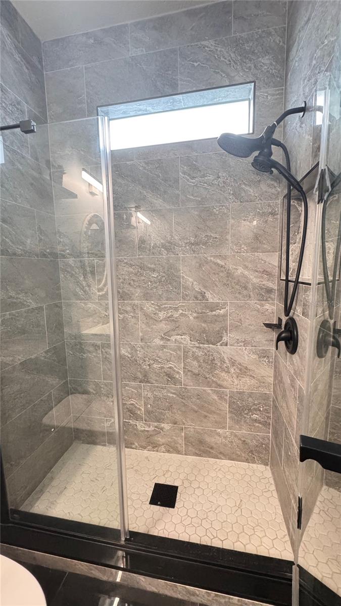 Image 17 of 56 For 4415 Blue Major Drive