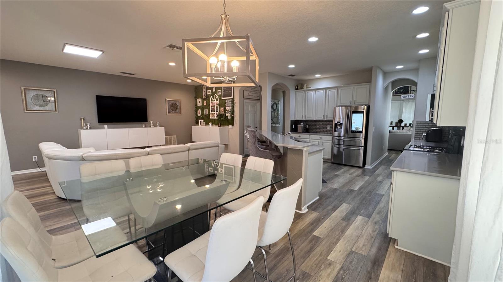 Image 22 of 56 For 4415 Blue Major Drive