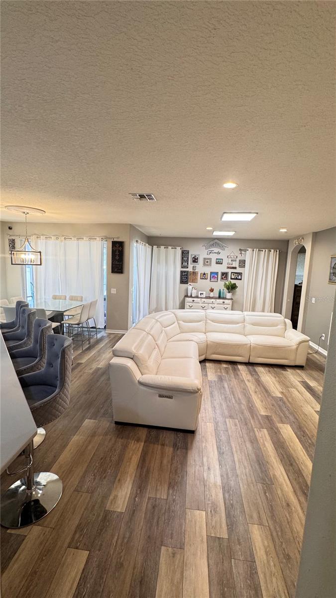 Image 26 of 56 For 4415 Blue Major Drive