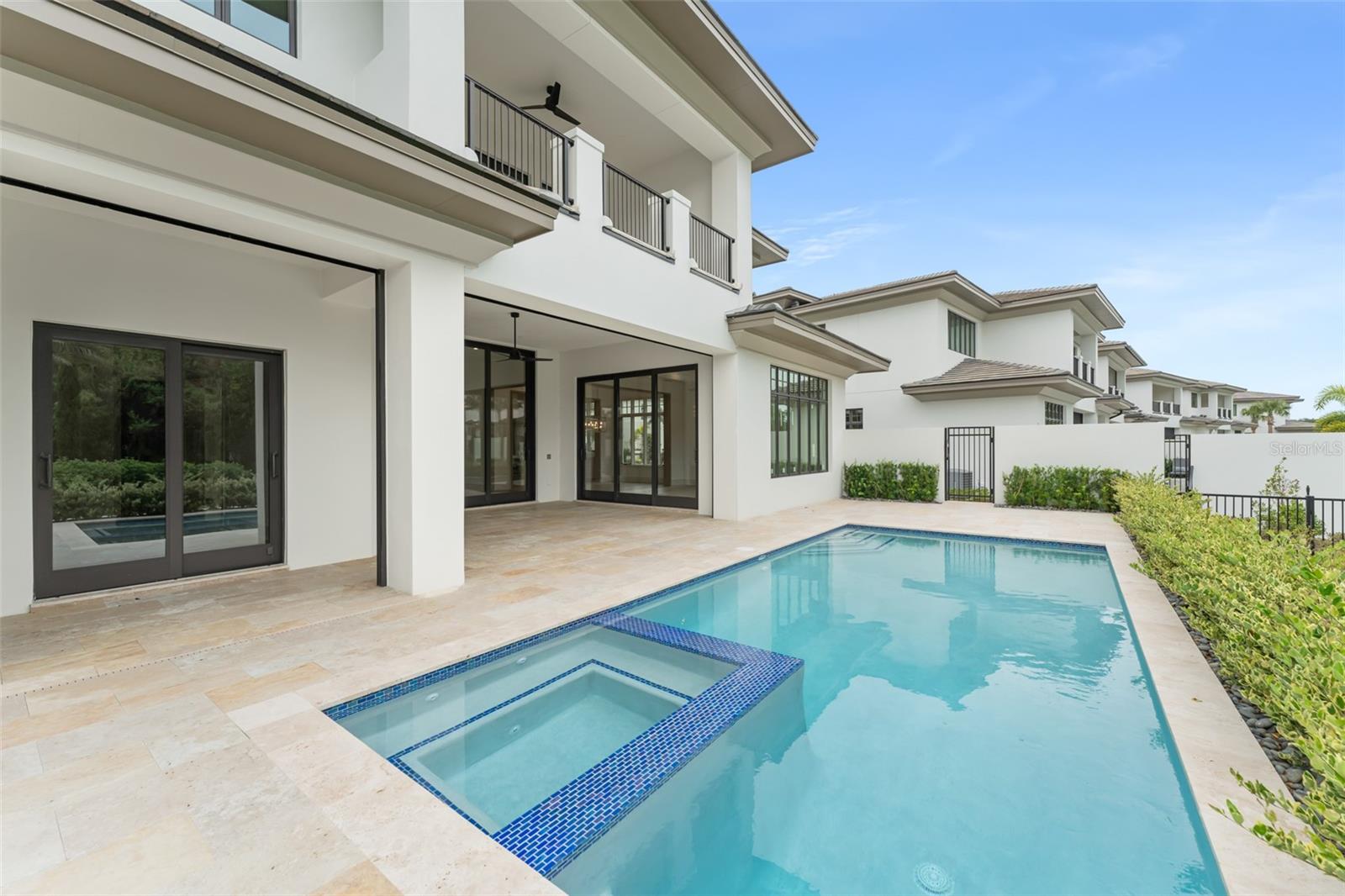 Image 23 of 47 For 4133 Grande Brick Loop 14