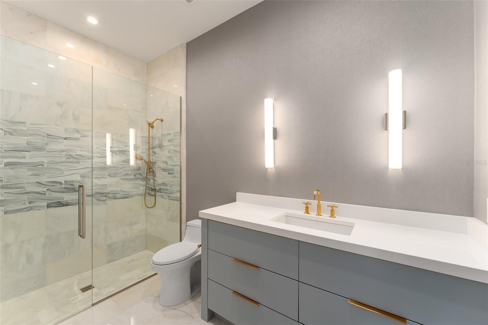 Image 35 of 47 For 4133 Grande Brick Loop 14