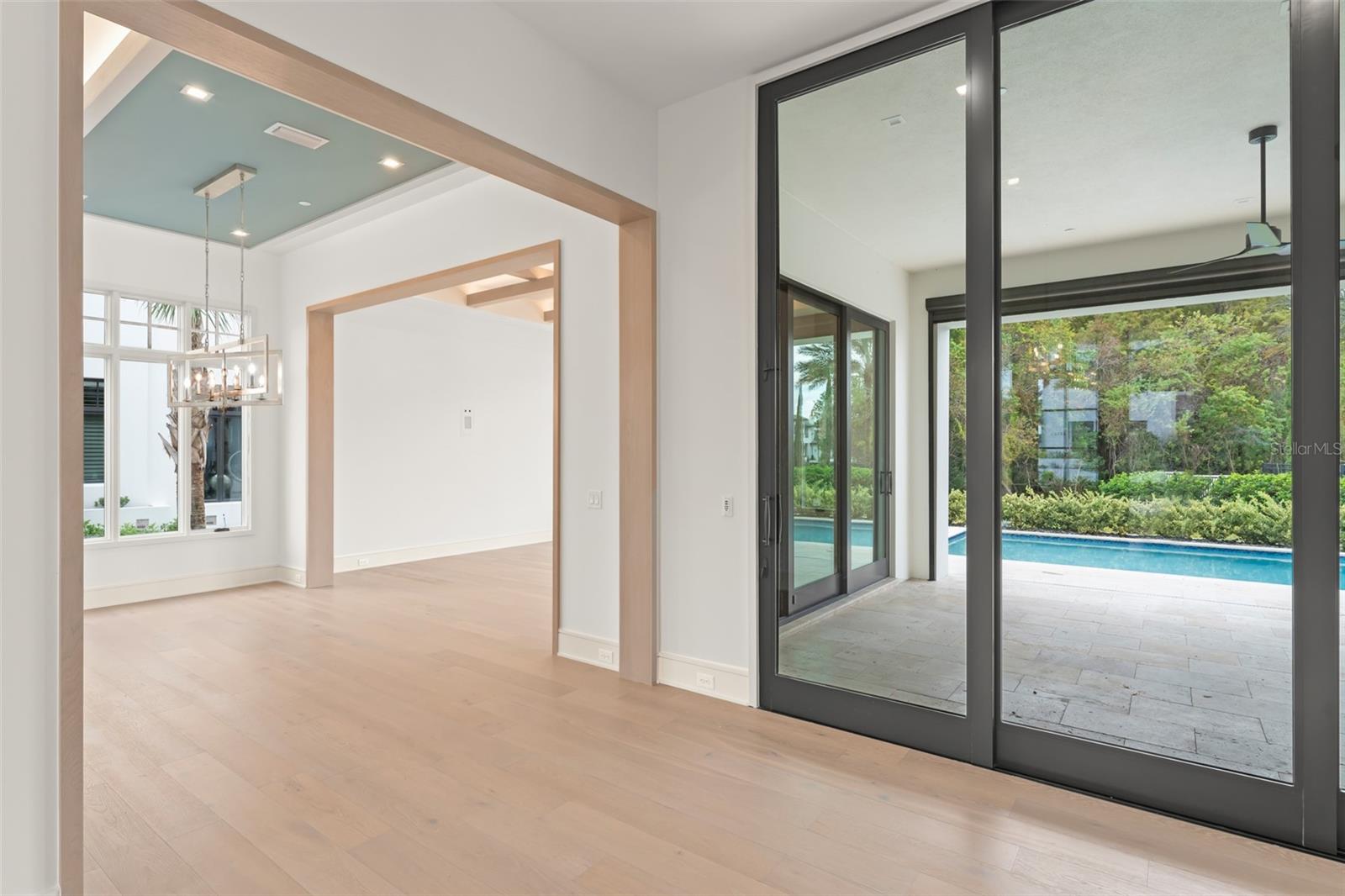 Image 5 of 47 For 4133 Grande Brick Loop 14