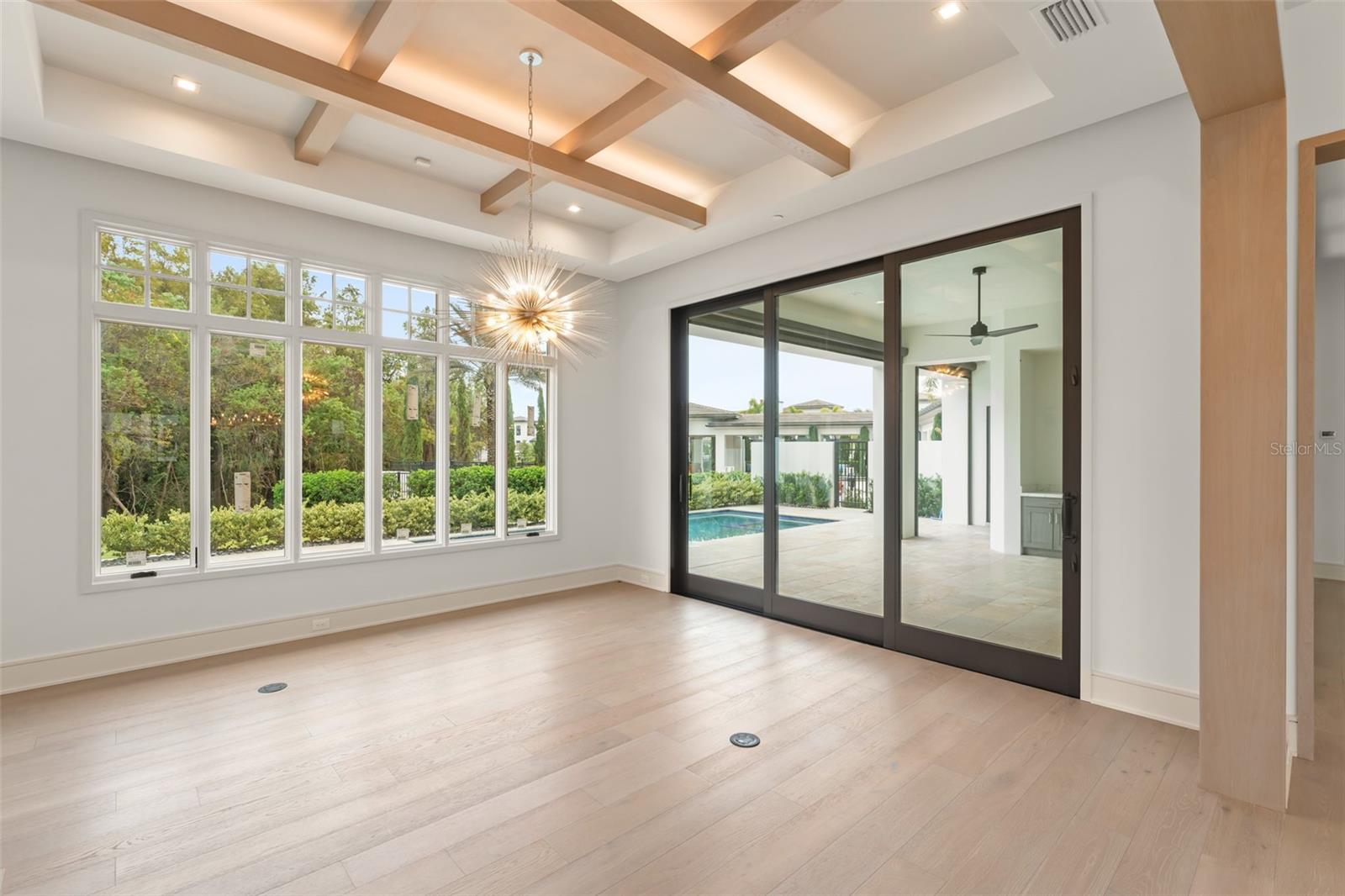 Image 9 of 47 For 4133 Grande Brick Loop 14