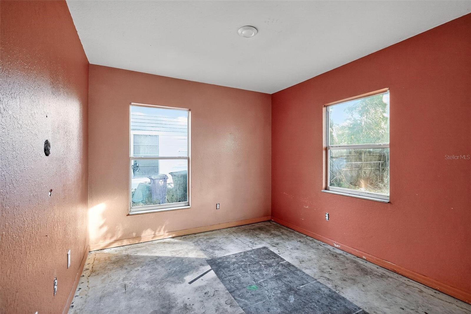 Image 12 of 24 For 1634 Warren Avenue