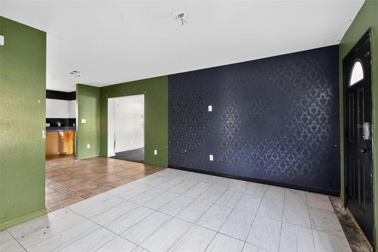 Image 14 of 24 For 1634 Warren Avenue