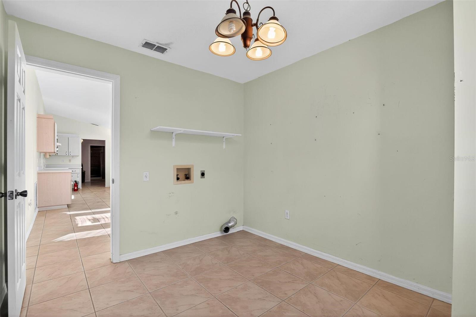 Image 24 of 27 For 13761 115th Circle