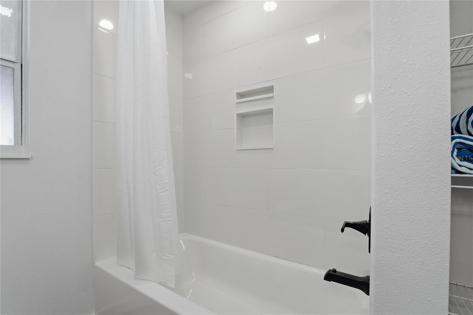 Image 29 of 40 For 316 Country Club Drive