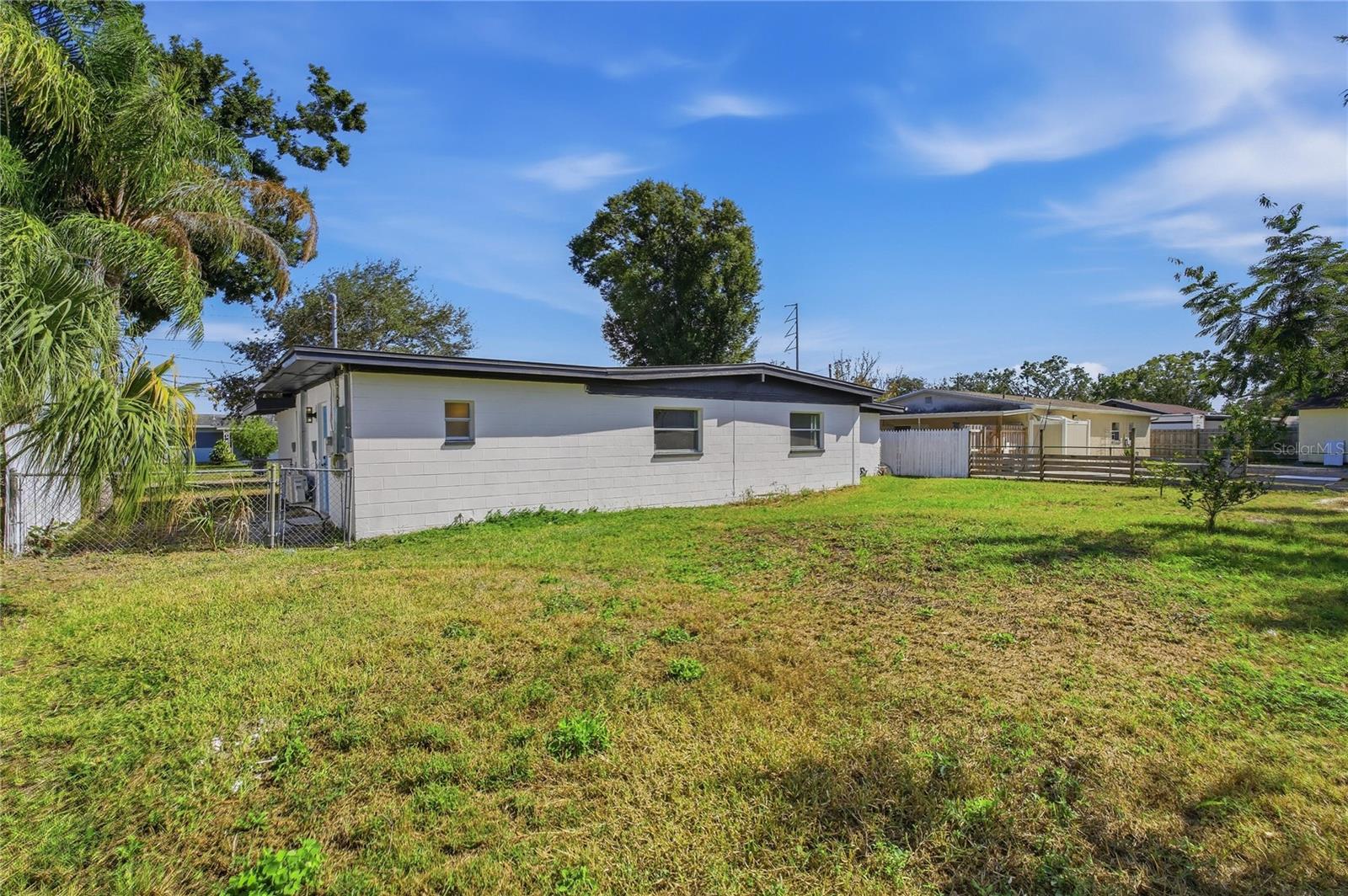 Image 35 of 40 For 316 Country Club Drive